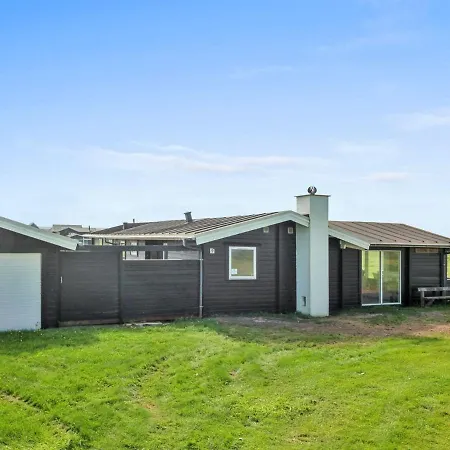 Sinnika - 75m From The Sea In Nw Jutland By Interhome Holiday home Hjorring